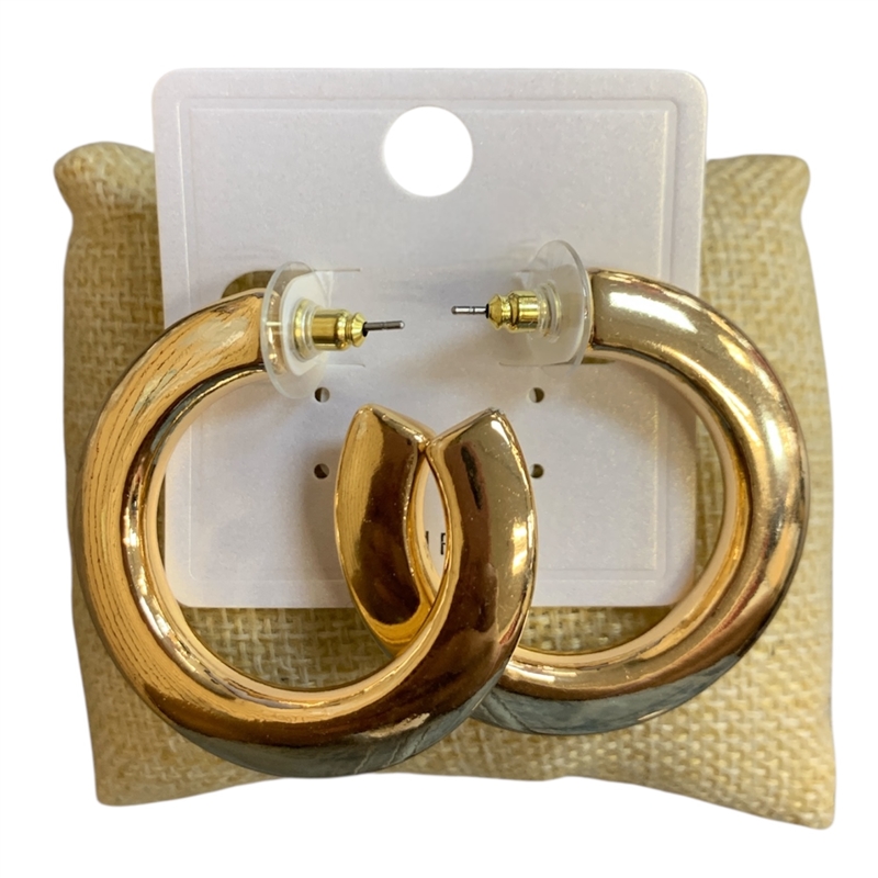 CE11915 MEDIUM OPEN HOOP EARRINGS