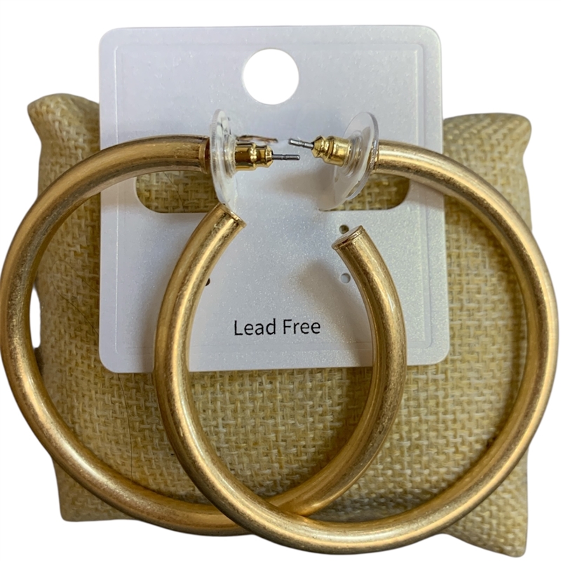 CE119162-1 LARGE MATTE OPEN HOOP EARRINGS