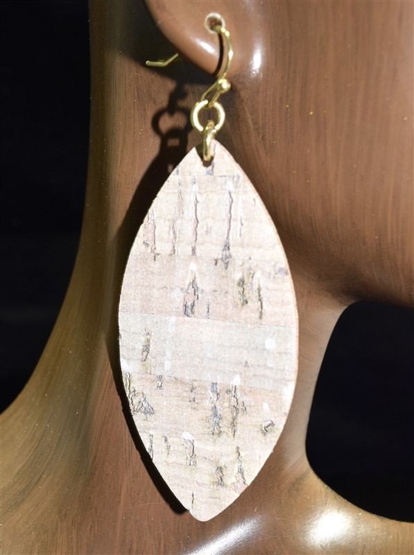 CE1248 CORK TEXTURE EARRINGS