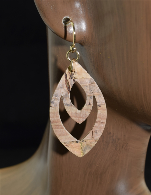 CE1677 CORK TEXTURE EARRINGS