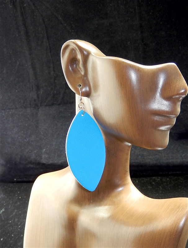 CE2252 NEON LEATHER EARRINGS