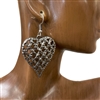 CE3964 HAMMERED SILVE HEART EARRINGS