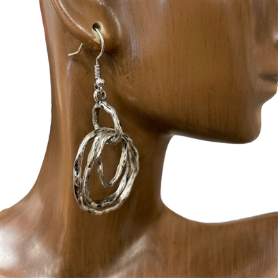 CE3979 SMALL HAMMERED CIRCLE EARRINGS