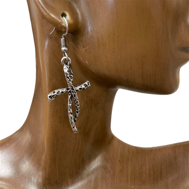 CE4128 HAMMERED ANTIQUE SILVER CROSS  EARRINGS