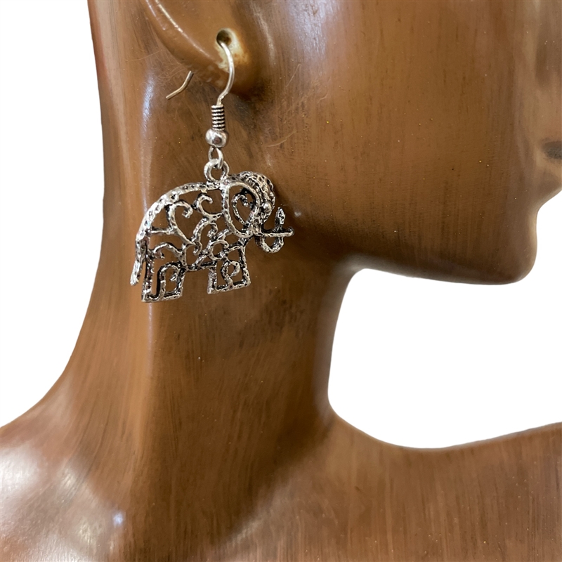 CE5728 SILVER ELEPHANT EARRINGS