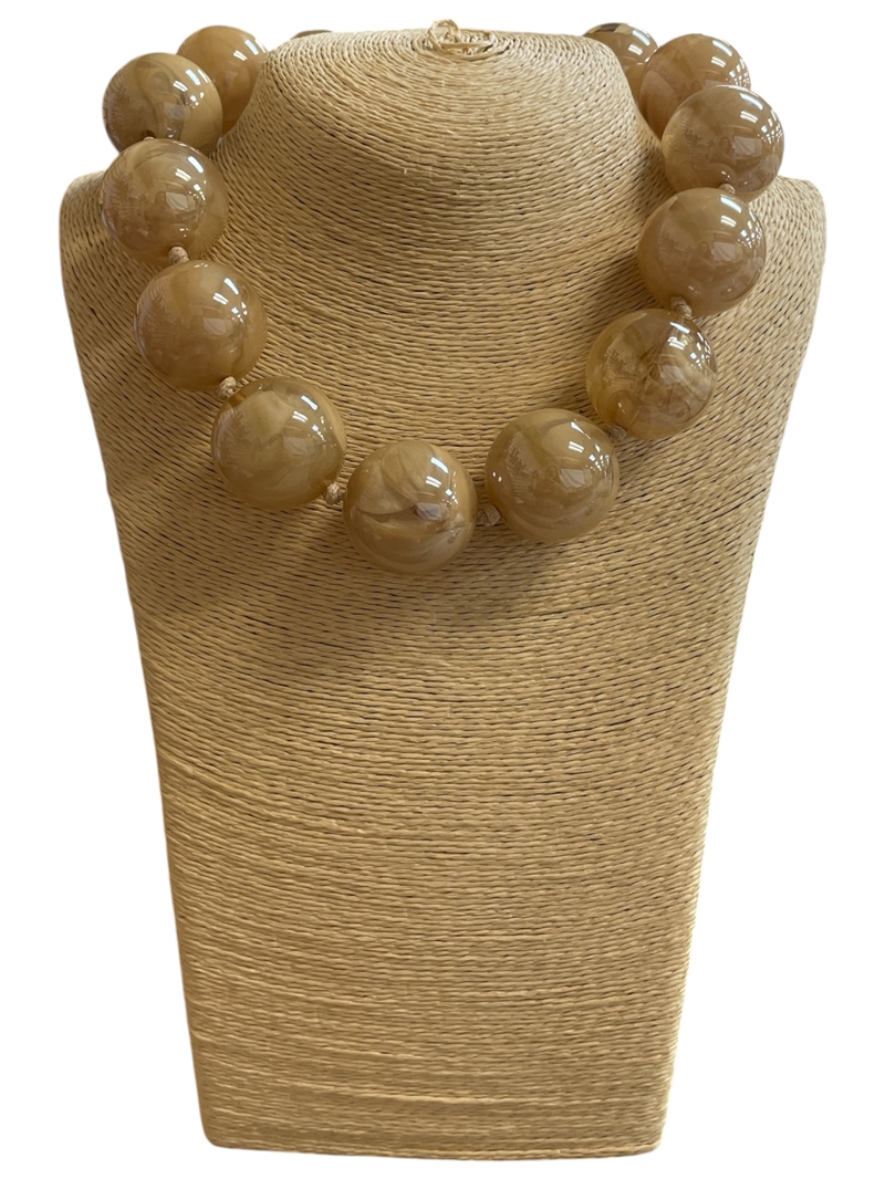 CHA0 CHUNKY ACRYLIC BEADED BALL SHORT NECKLACE