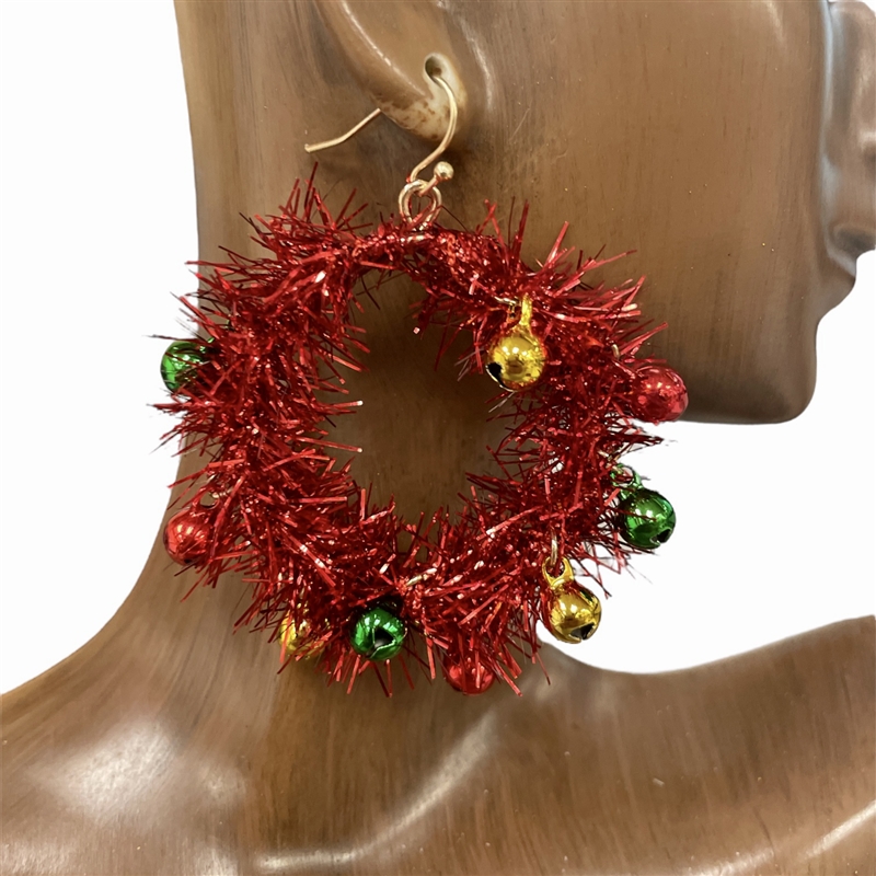 CIE2519 RED  CHRISTMAS WREATH EARRINGS