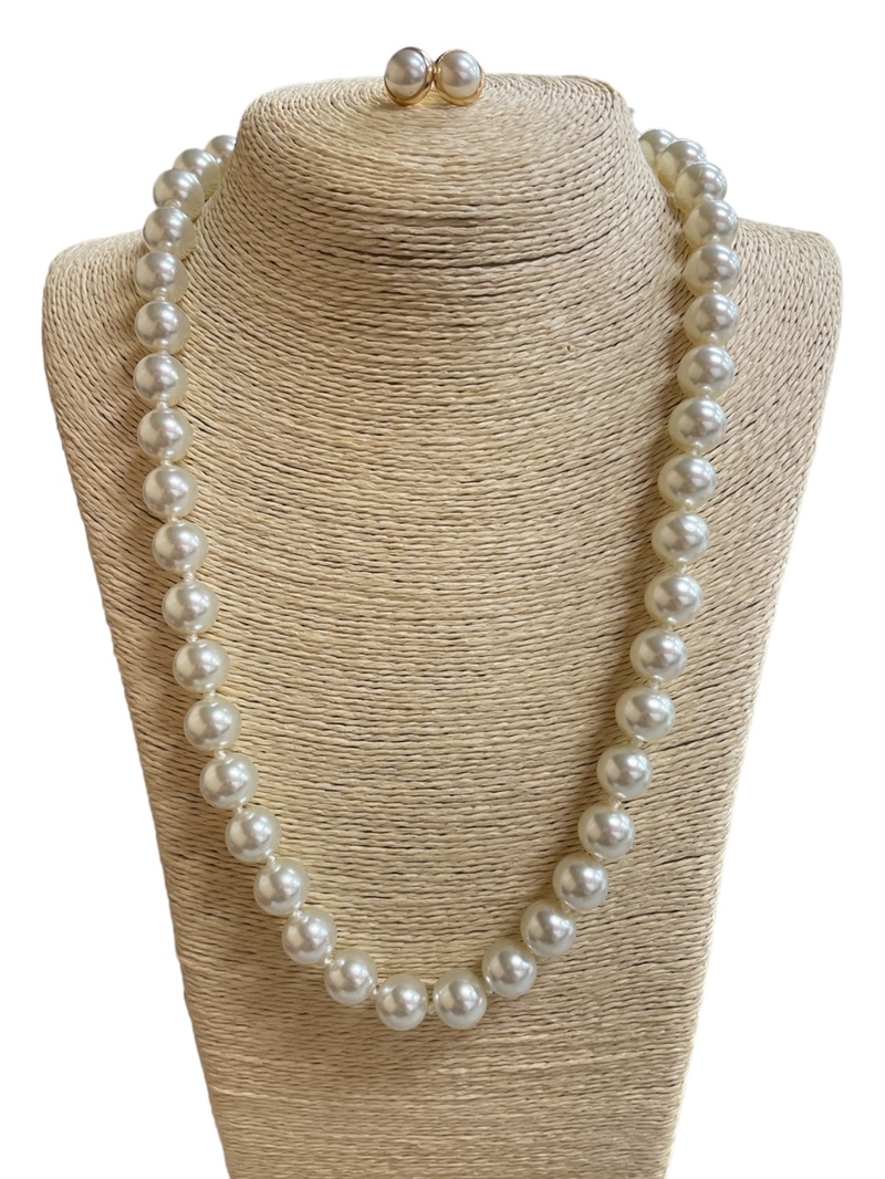 CNE6106 24" 12MM PEARL NECKLACE AND EARINGS SET
