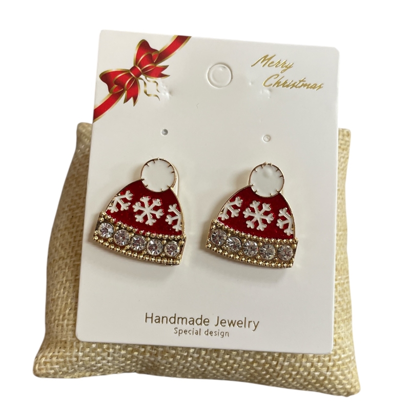 CR22 HAT WITH RHINESTONE  EARRINGS