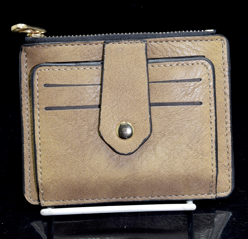 CS-300 SMALL LEATHER WALLET