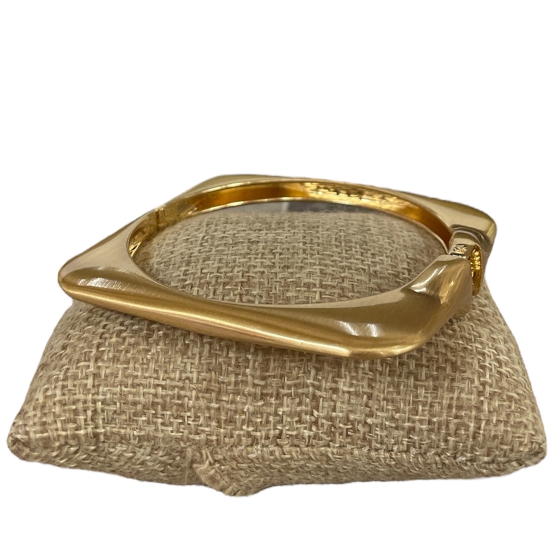 DR06B MATTE & SHINY  SQUARE BRACELET