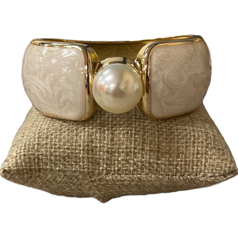 DR176 PEARL WHITE ENAMEL GOLD CHUNKY BRACELET