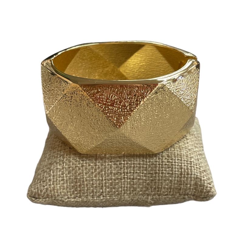 DR24G  GEOMETRIC GOLD CHUNKY  BRACELET