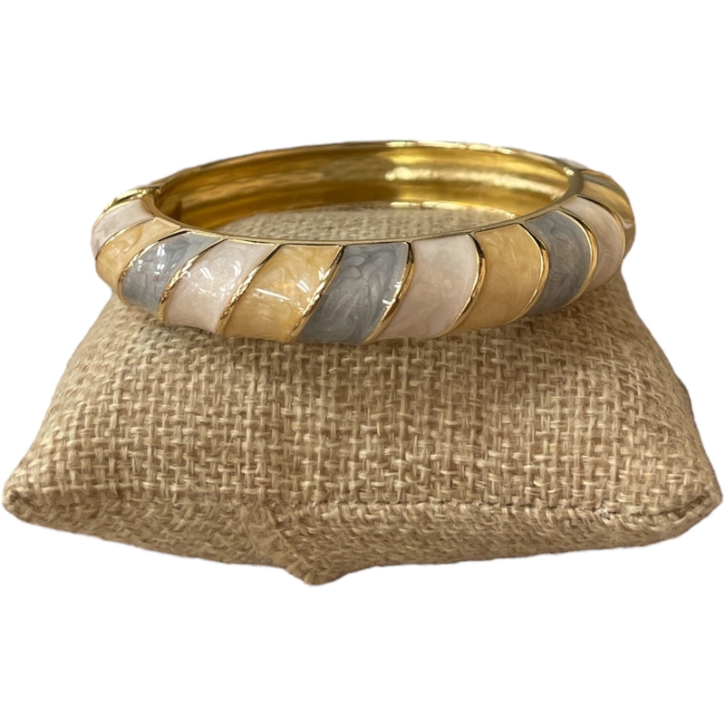 DRO106 GRAY MULTI ENAMEL STRIPED GOLD BRACELET