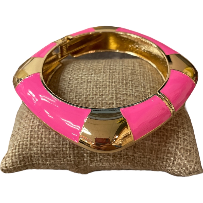 DRO138 SQUARE HOT PINK ENAMEL GOLD CHUNKY BRACELET