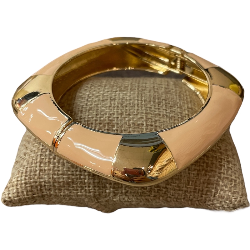 DRO142 SQUARE NUDE ENAMEL GOLD CHUNKY BRACELET