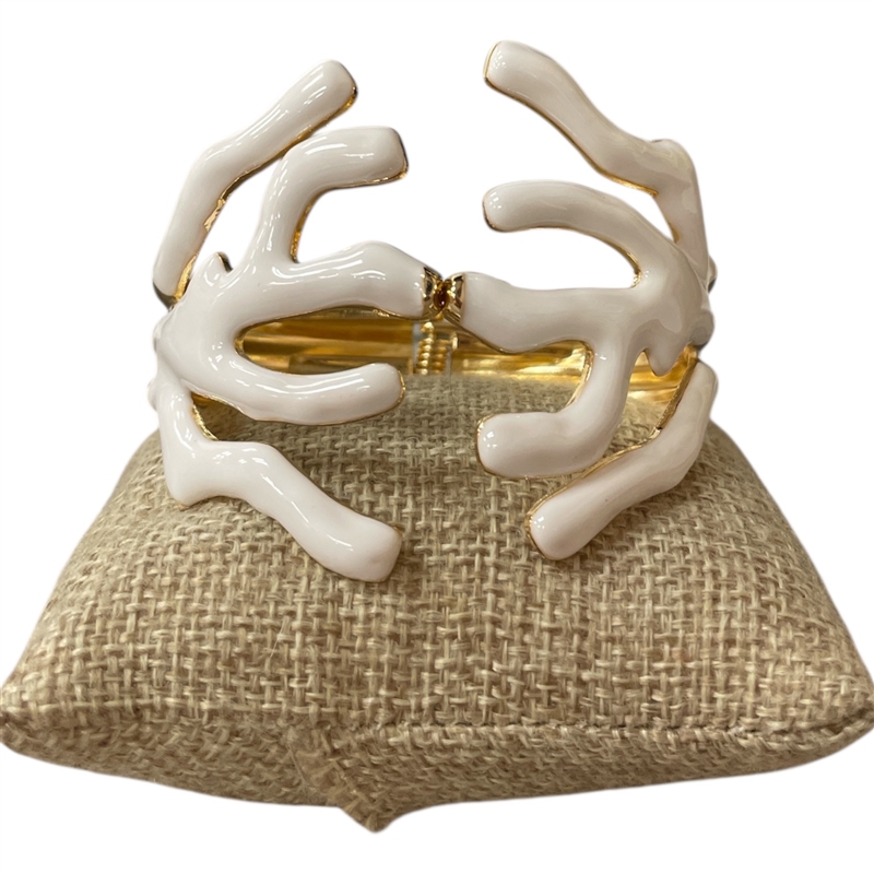 DRO158 WHITE ENAMEL GOLD CORAL BRACELET