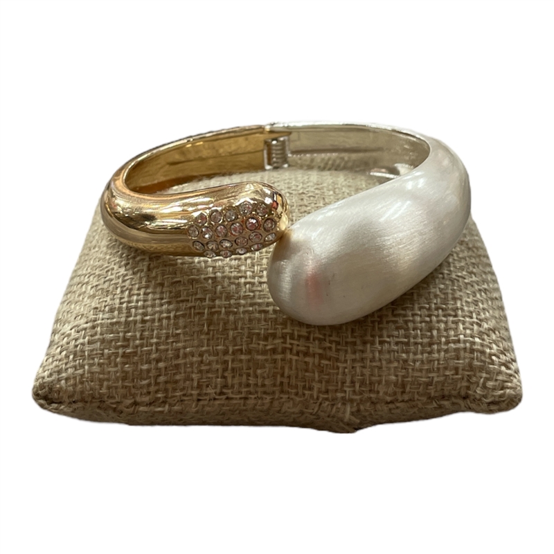 DRO33W   TWO TONE  CUFF BRACELET