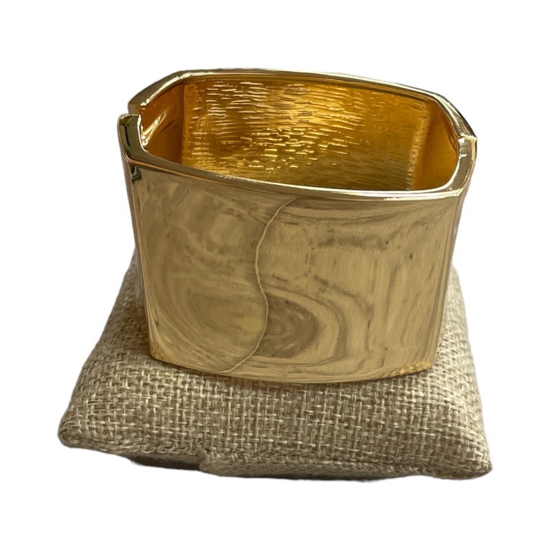 DRO36G  SHINY GOLD CHUNKY BRACELET