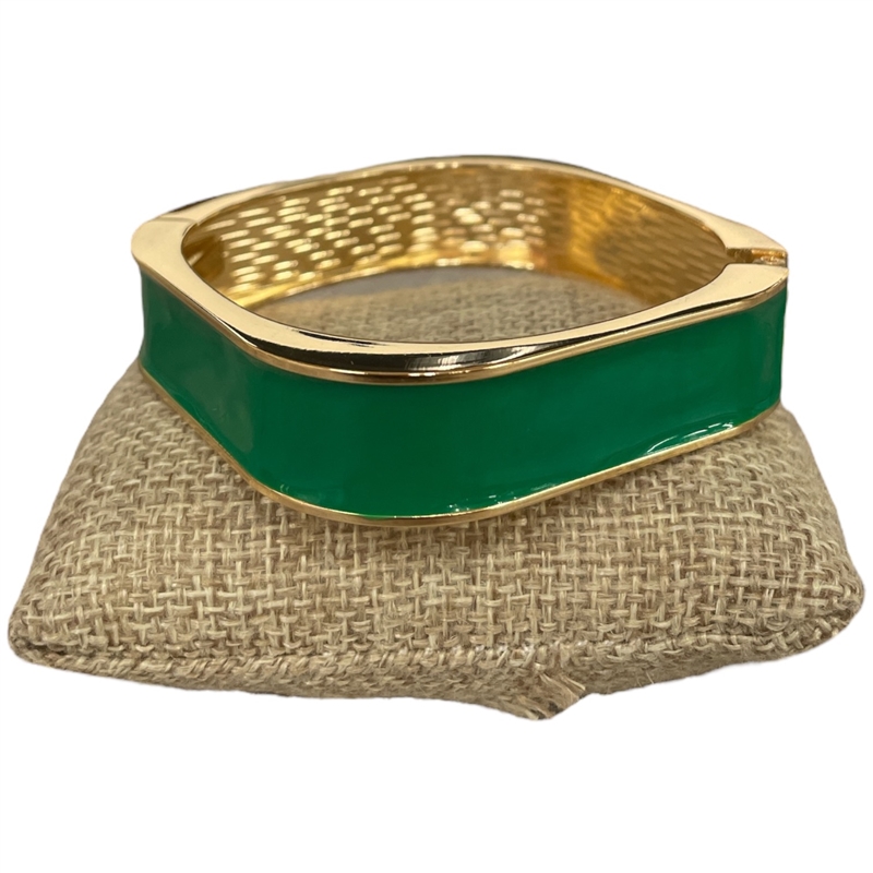 DRO67 SQUARE GREEN ENAMEL GOLD CHUNKY BRACELET