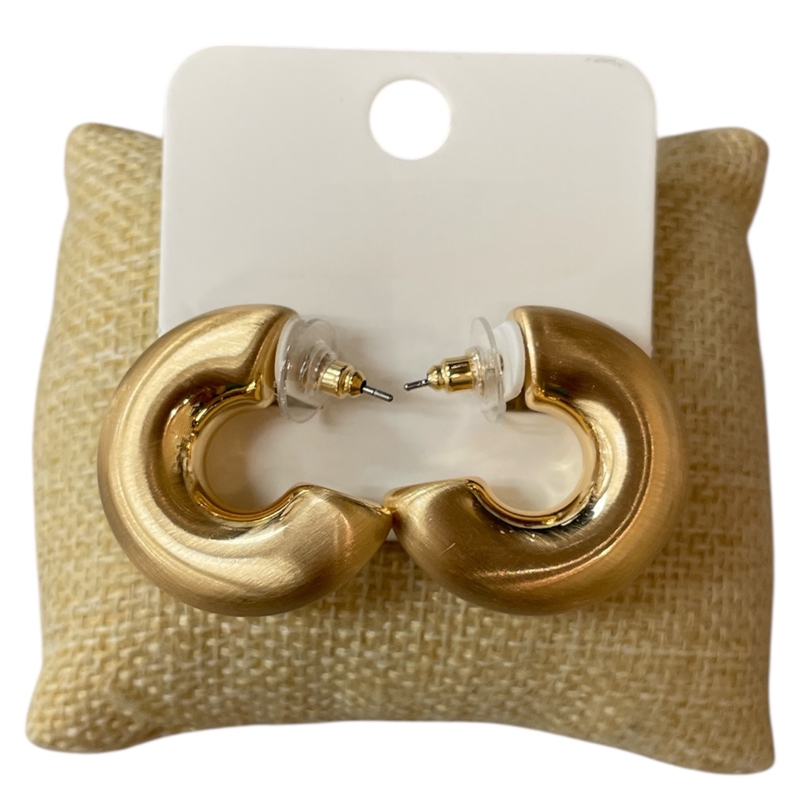 E30752 MATTE SMALL BUBBLE HOOP EARRINGS