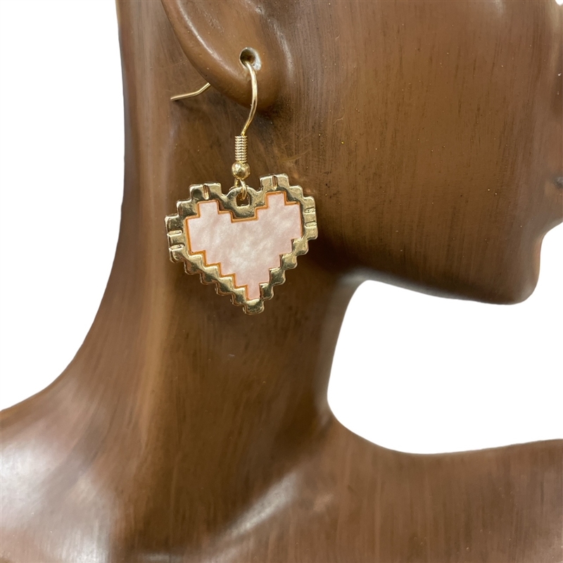 EJ73784 HAMMERED SMALL HEART EARRINGS