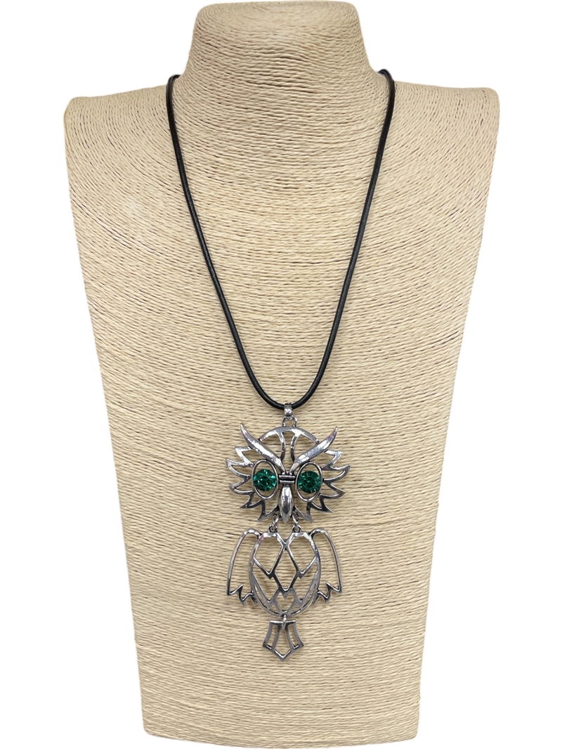 EN045 SILVER GREEN STONE EYES OWL LONG NECKLACE