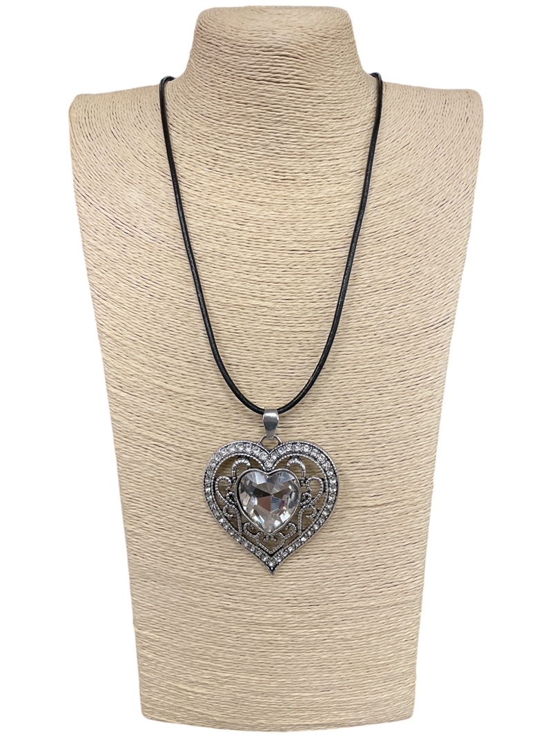 EN11020 ANTIQUE CRYSTAL CENTER SILVER HEART LONG NECKLACE