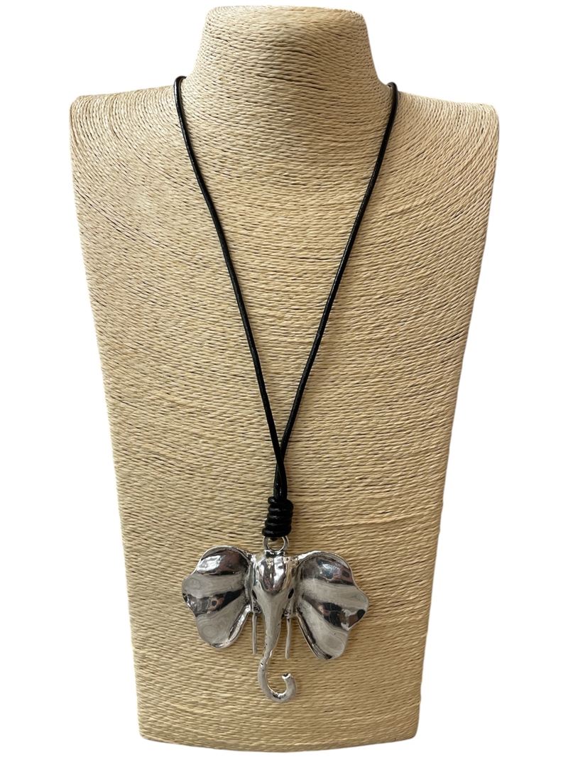 EN16603 HAMMERED ELEPHANT HEAD BLACK LONG NECKLACE