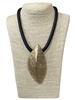 EN26380 HAMMERED LEAF SHORT NECKLACE