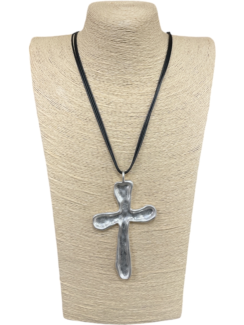 EN28780 HAMMERED MATTERED SILVER CROSS LONG NECKLACE