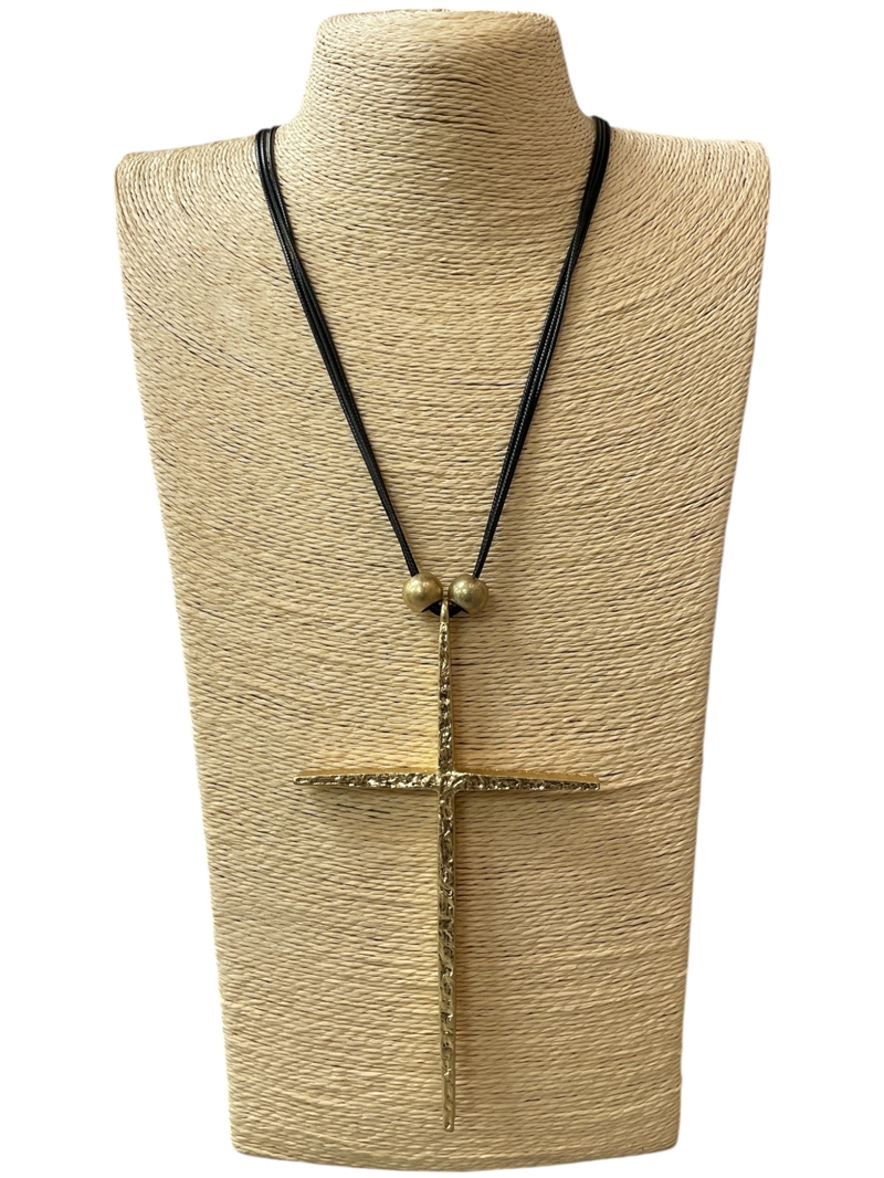 EN28781 HAMMERED MATTE GOLD THIN CROSS LONG NECKLACE