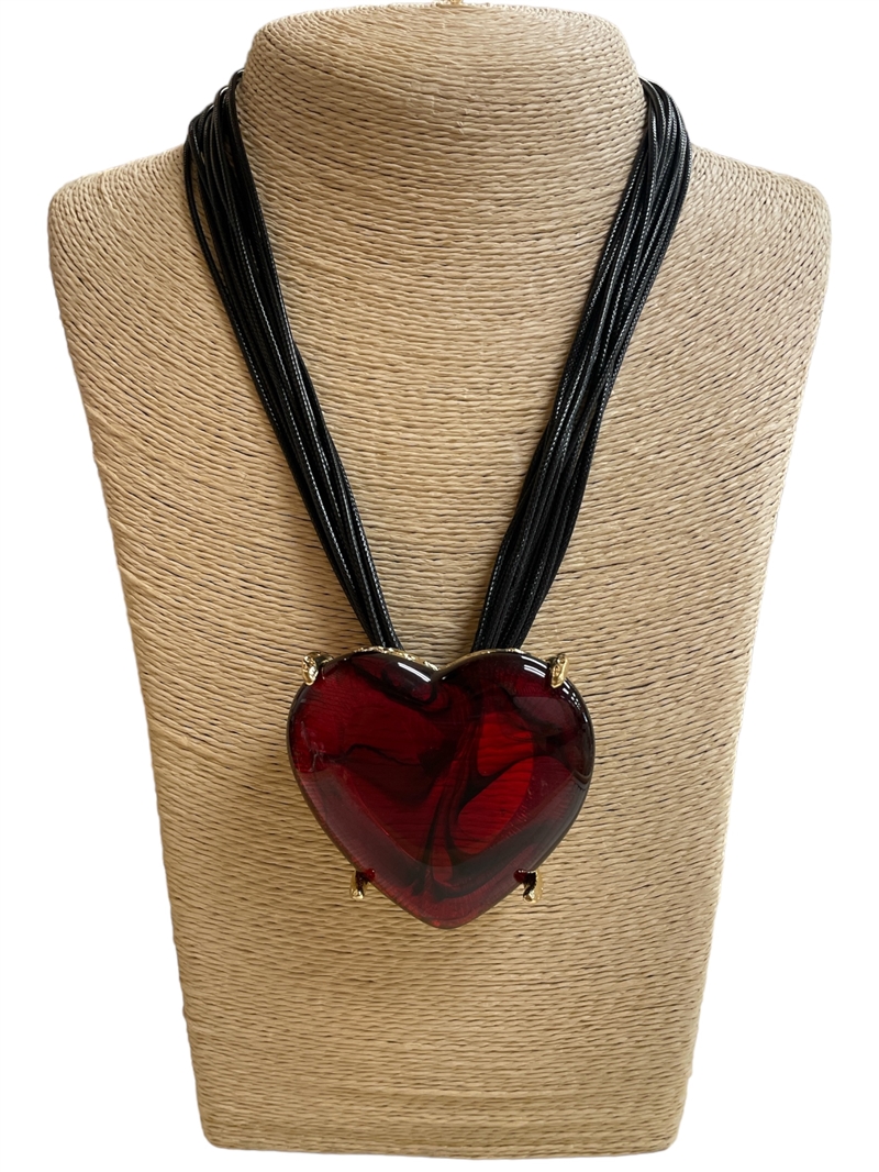 EN29644 RED HEART STONE GOLD SHORT NECKLACE