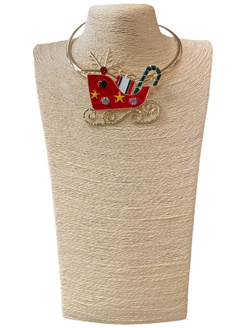 EN34626-1G  SANTA'S RED SLEIGH SHORT NECKLACE