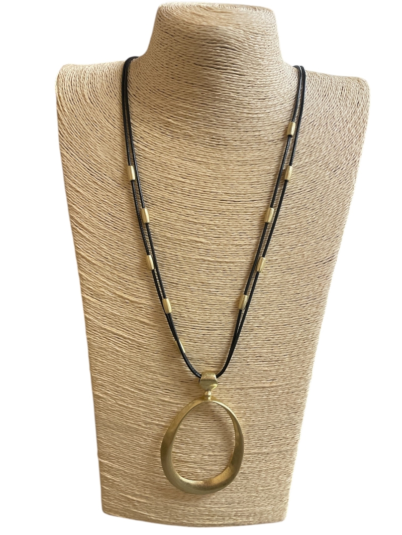 EN34765  MATTE OVAL  LONG NECKLACE
