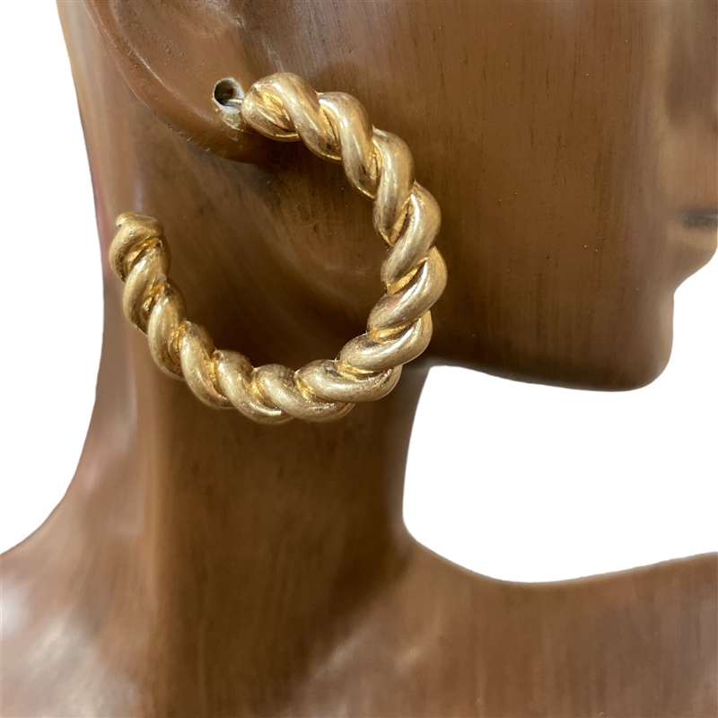 F4042 LIGHTWEIGHT TWISTED OPEN HOOP EARRINGS