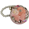 H16CW  CORAL WHITE FLOWERS CIRCLE MIRROR KEYCHAIN