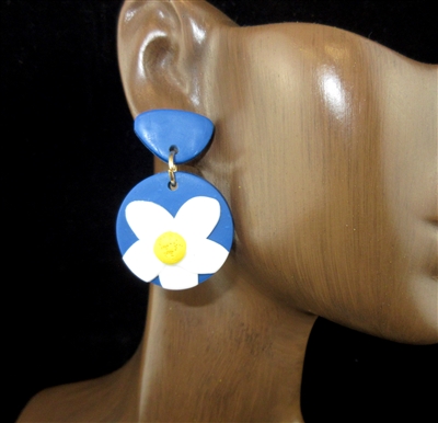 HE1109 ROUND SMALL DAISY POST EARRINGS