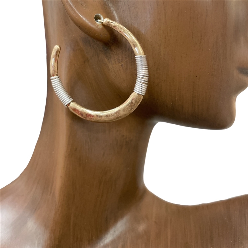 HE3084 TWO TONE HAMMERED OPEN HOOP EARRINGS