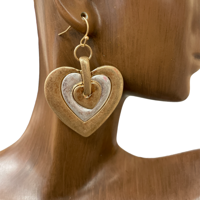 HE3148  HAMMERED TWO TONE  DOUBLE  HEART EARRINGS