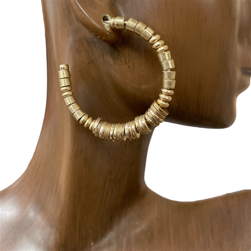 HE3271 MATTE MEDIUM OPEN HOOP EARRINGS