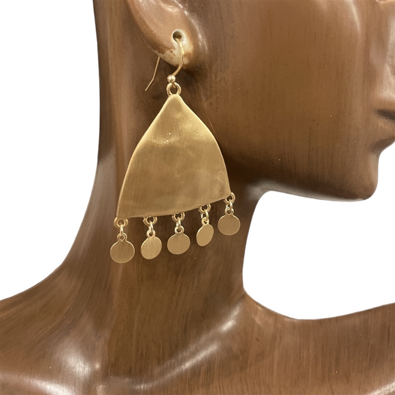 HE3641 TRIANGLE WITH DANGLING CIRCLES EARRINGS