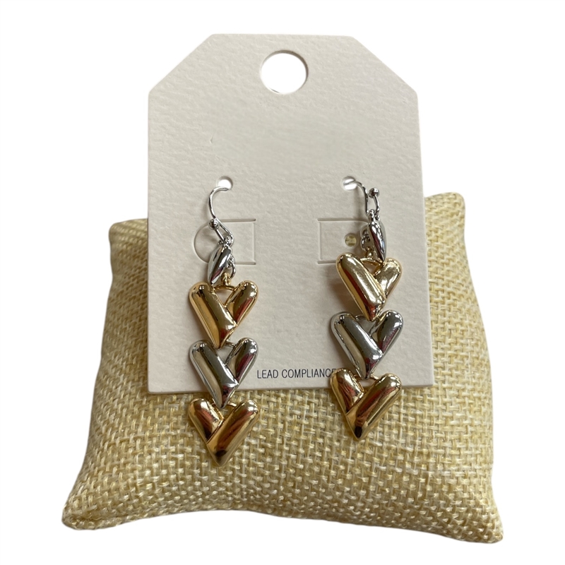 HE4121 LAYERED HEART EARRINGS