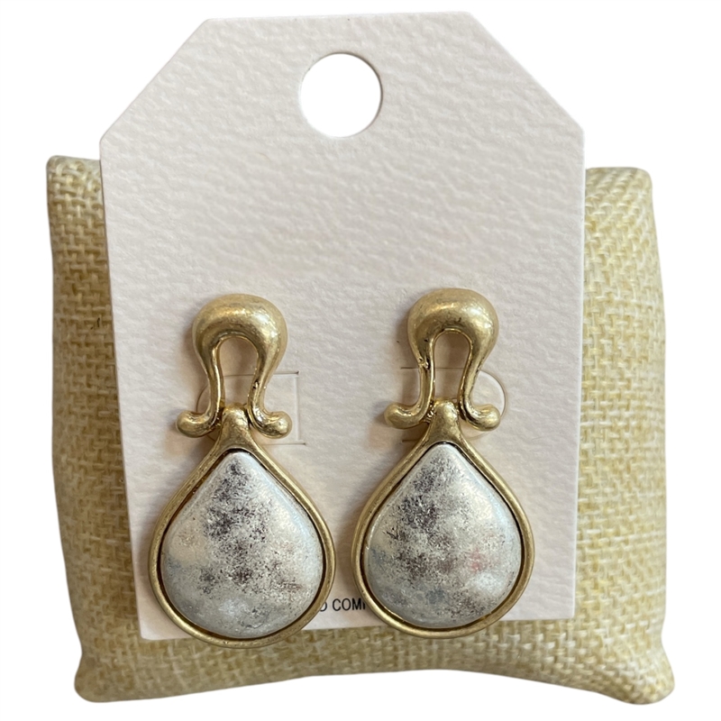 HE4417-1 MATTE TWO TONE HAMMERED TEARDROP POST EARRINGS
