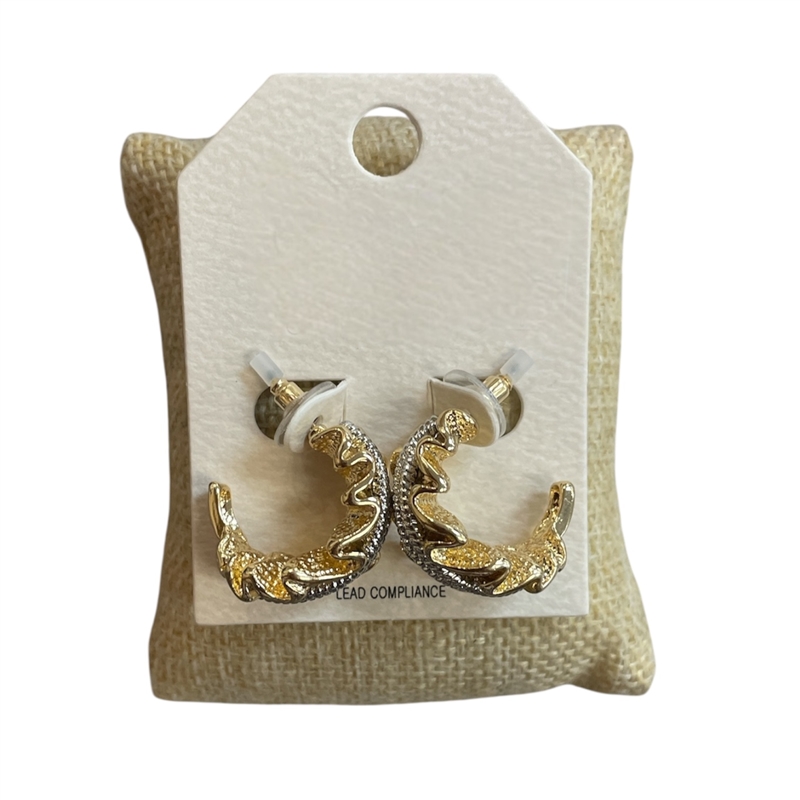 HE4432 CLOTH & ROPE TEXTURE SMALL HOOP EARRINGS