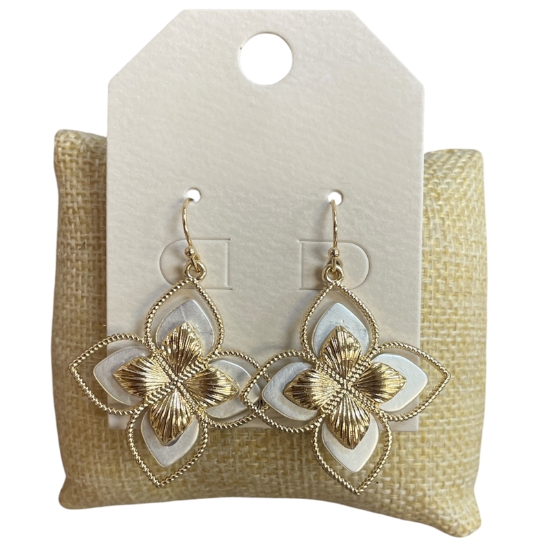 HE4457 TWO TONE DANGLE CLOVER HAMMERED EARRINGS