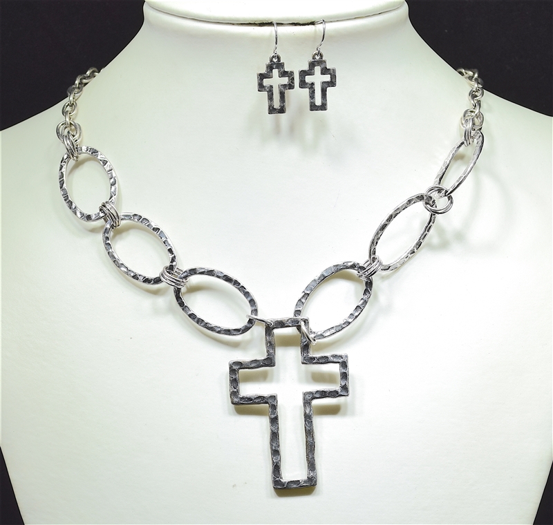 HNE2168 HAMMERED OPEN CROSS NK SET