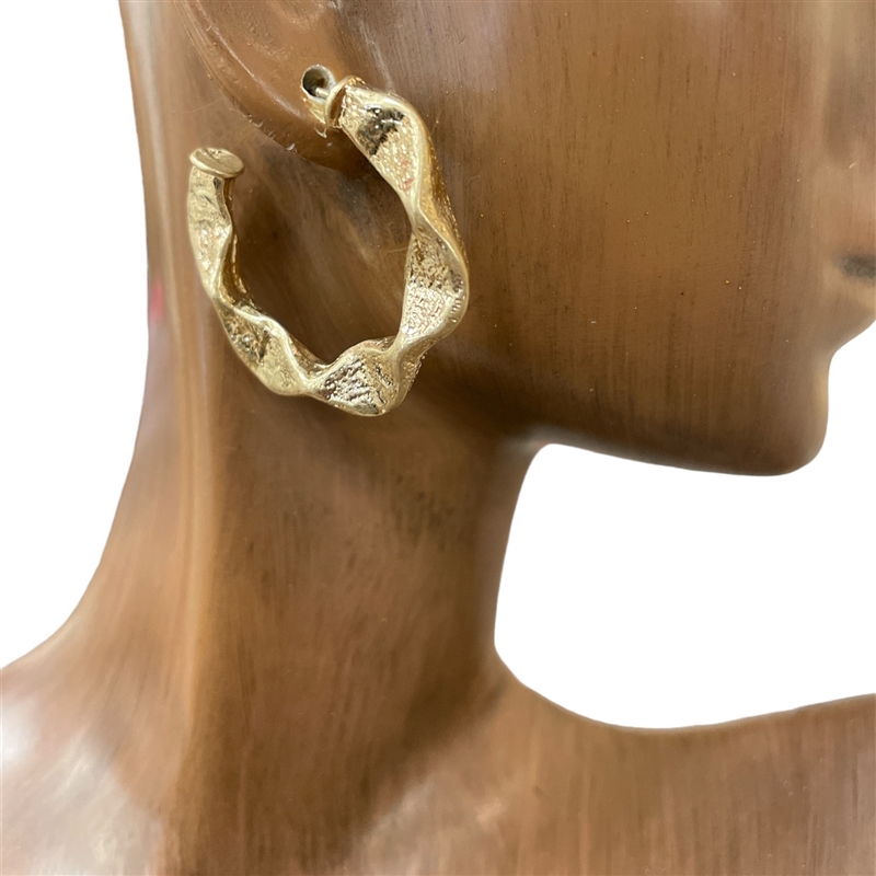 IE1273 TWISTED OPEN HOOP EARRINGS