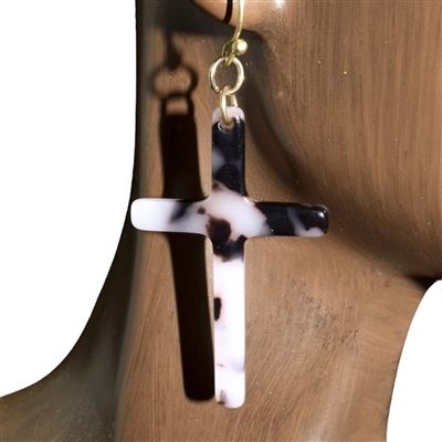 JE0477 THIN ACRYLIC DANGLE CROSS EARRINGS