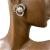 KER5400  FLOWER PEARL IN CENTER EARRINGS